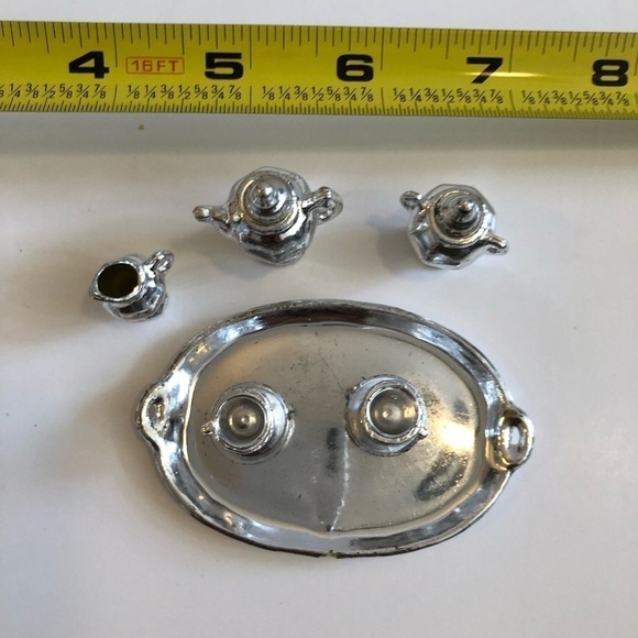 VTG DOLLHOUSE Miniature Tea Set Tea & Coffee, CREAMER, PLASTIC - Picture 2 of 3